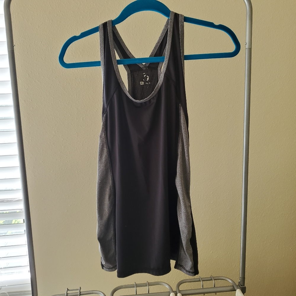Muscle tank